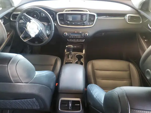 5XYPH4A10GG047572 2016 KIA SORENTO - Image 8