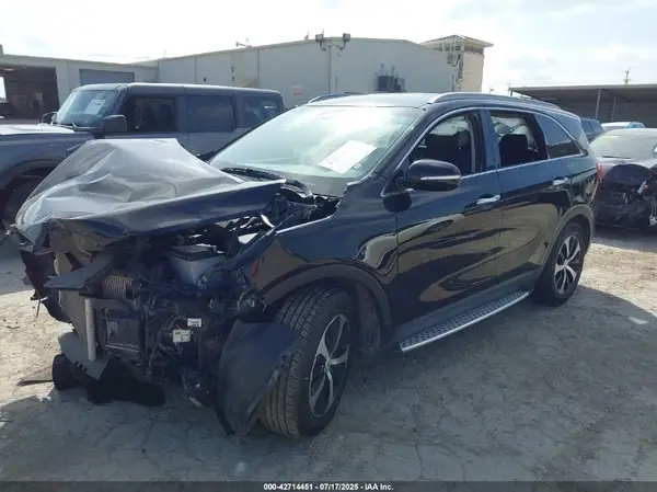 5XYPH4A10GG052190 2016 KIA SORENTO - Image 2