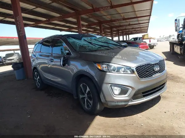 5XYPH4A10GG071578 2016 KIA SORENTO - Image 1