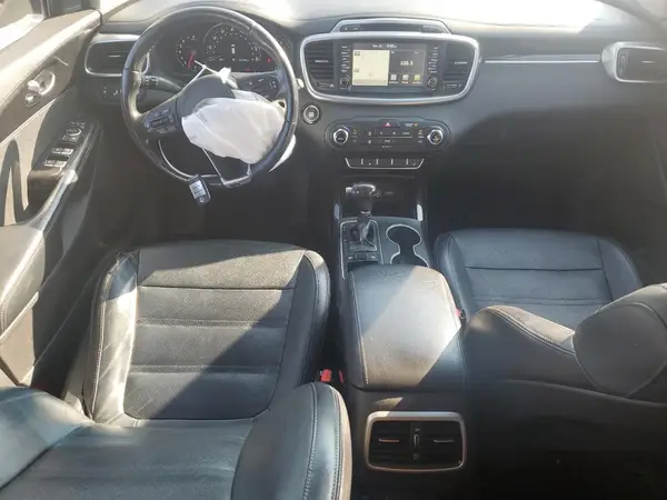 5XYPH4A10GG114865 2016 KIA SORENTO - Image 8