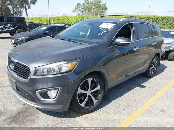 5XYPH4A10GG126286 2016 KIA SORENTO - Image 2