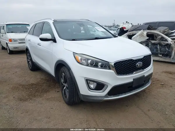 5XYPH4A10JG408130 2018 KIA SORENTO - Image 1