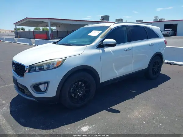 5XYPH4A11GG001474 2016 KIA SORENTO - Image 2