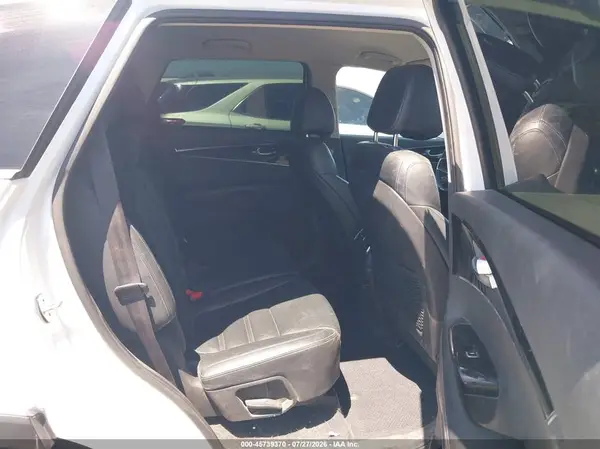 5XYPH4A11GG001474 2016 KIA SORENTO - Image 8