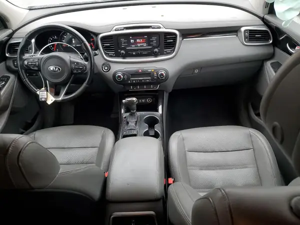 5XYPH4A11GG014368 2016 KIA SORENTO - Image 8
