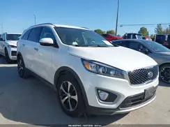 5XYPH4A11GG040887 2016 KIA SORENTO