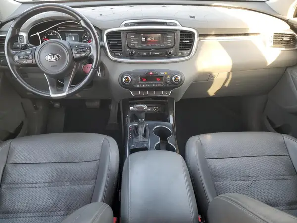 5XYPH4A11GG053249 2016 KIA SORENTO - Image 8