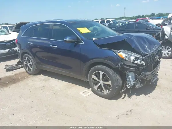 5XYPH4A11HG209243 2017 KIA SORENTO - Image 1