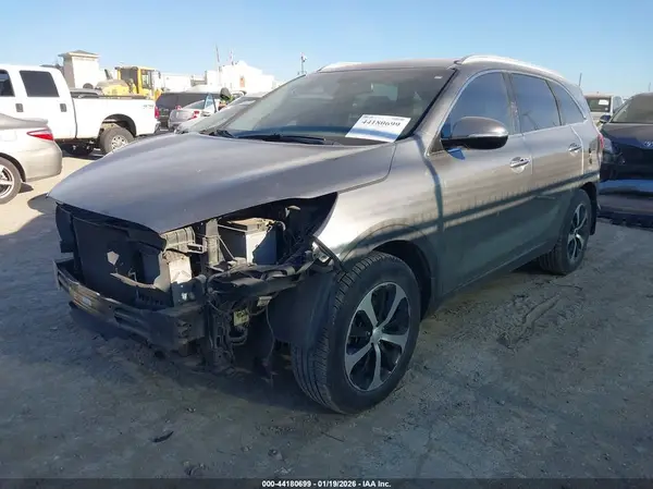 5XYPH4A12GG045998 2016 KIA SORENTO - Image 2