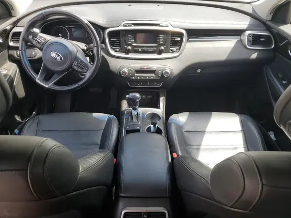 5XYPH4A12GG055544 2016 KIA SORENTO - Image 8