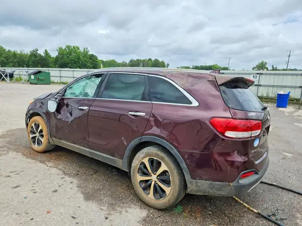 5XYPH4A12GG146099 2016 KIA SORENTO - Image 2