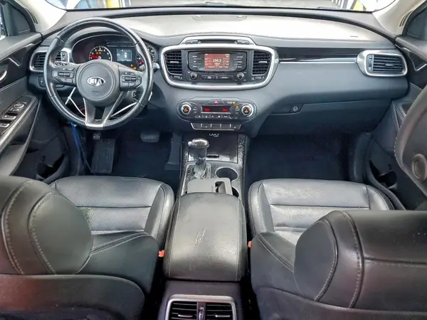 5XYPH4A12GG186067 2016 KIA SORENTO - Image 8