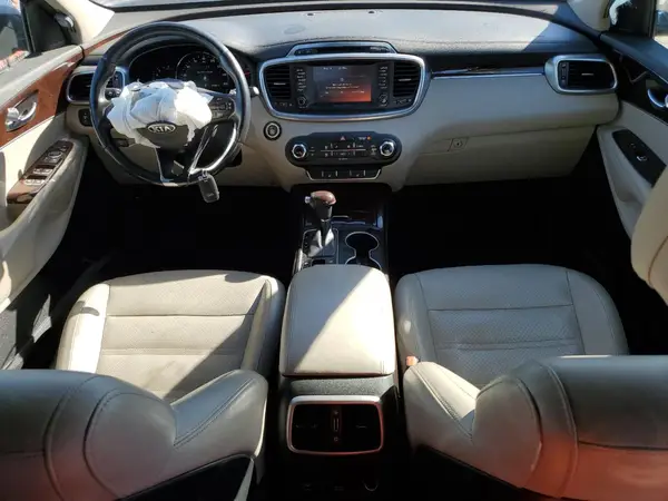 5XYPH4A12HG266292 2017 KIA SORENTO - Image 8