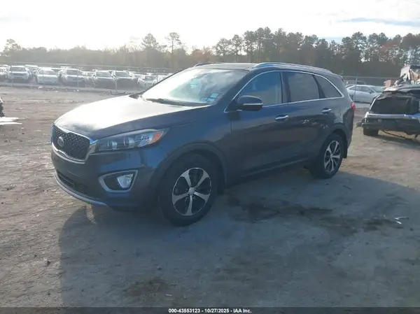 5XYPH4A12HG279527 2017 KIA SORENTO - Image 2
