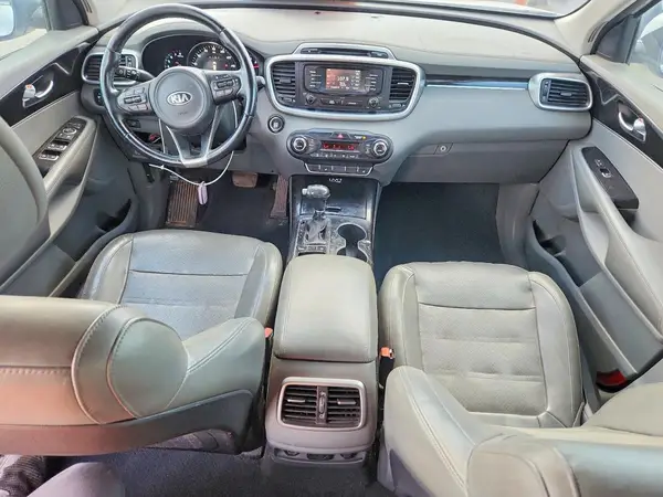 5XYPH4A13GG027610 2016 KIA SORENTO - Image 8