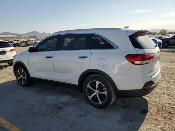 5XYPH4A13GG055567 2016 KIA SORENTO - Image 2