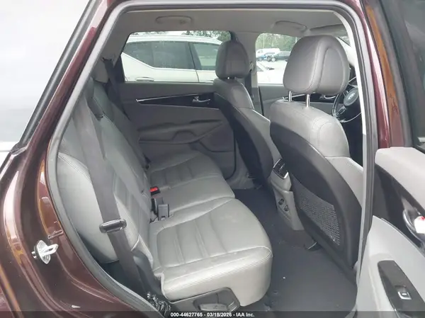 5XYPH4A13GG064110 2016 KIA SORENTO - Image 8