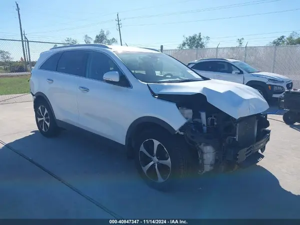 5XYPH4A13HG248755 2017 KIA SORENTO - Image 1
