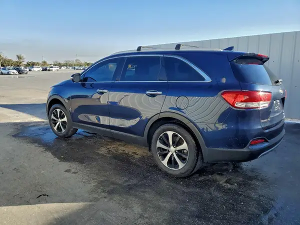 5XYPH4A13JG379626 2018 KIA SORENTO - Image 2