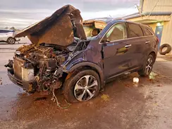 5XYPH4A14GG009097 2016 KIA SORENTO