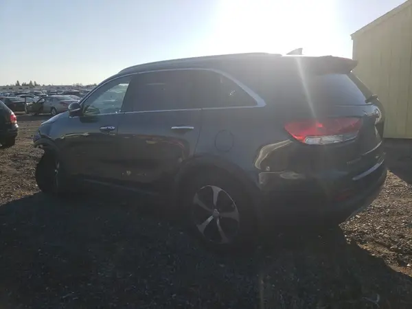 5XYPH4A14GG021203 2016 KIA SORENTO - Image 2
