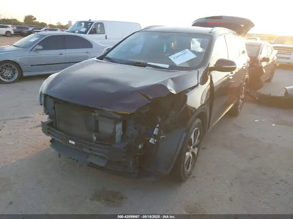 5XYPH4A14GG049955 2016 KIA SORENTO - Image 2