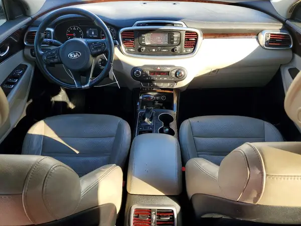 5XYPH4A14GG126498 2016 KIA SORENTO - Image 8