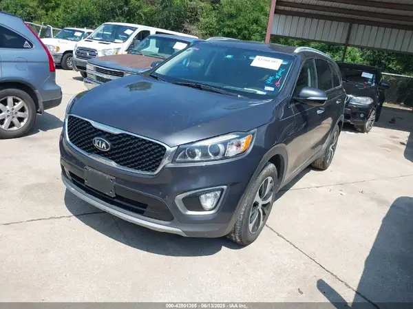 5XYPH4A14HG190770 2017 KIA SORENTO - Image 2