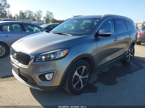5XYPH4A14HG276323 2017 KIA SORENTO - Image 2