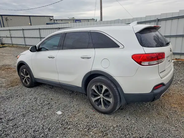 5XYPH4A14JG409748 2018 KIA SORENTO - Image 2
