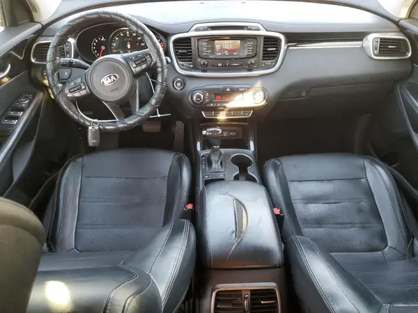 5XYPH4A15GG002711 2016 KIA SORENTO - Image 8