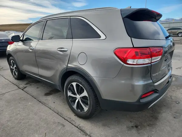 5XYPH4A15GG032520 2016 KIA SORENTO - Image 2