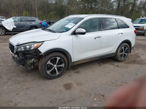 5XYPH4A15GG056218 2016 KIA SORENTO - Image 2