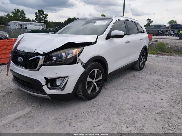 5XYPH4A15GG117132 2016 KIA SORENTO - Image 2