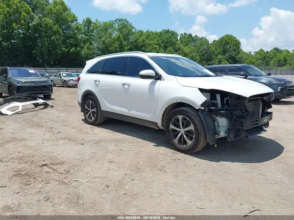 5XYPH4A15HG193712 2017 KIA SORENTO - Image 1