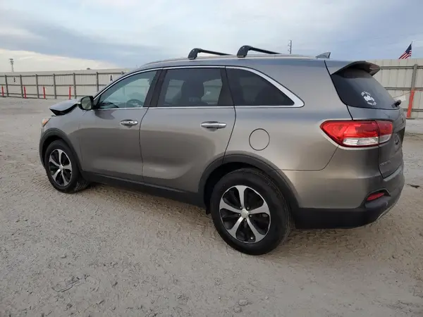 5XYPH4A16GG035801 2016 KIA SORENTO - Image 2