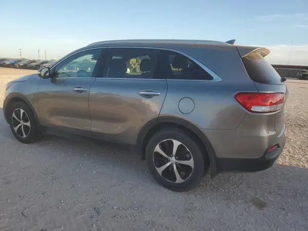 5XYPH4A16GG126695 2016 KIA SORENTO - Image 2