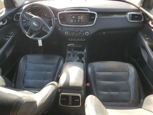 5XYPH4A16HG286688 2017 KIA SORENTO - Image 8