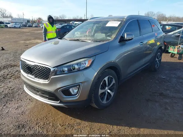 5XYPH4A17GG010762 2016 KIA SORENTO - Image 2