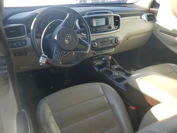 5XYPH4A17GG030963 2016 KIA SORENTO - Image 8