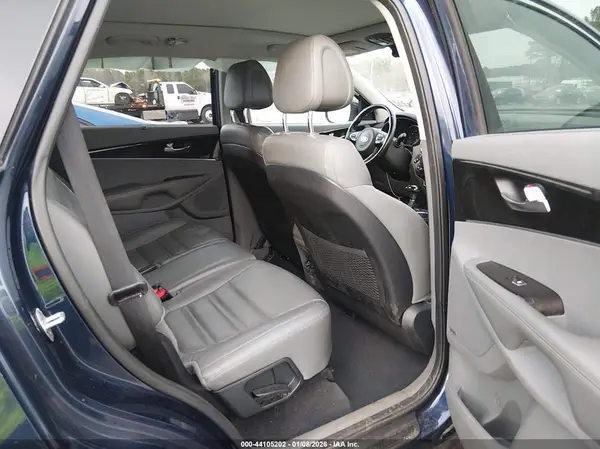 5XYPH4A17GG054308 2016 KIA SORENTO - Image 8