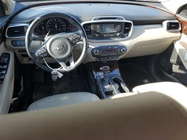 5XYPH4A17GG126866 2016 KIA SORENTO - Image 8