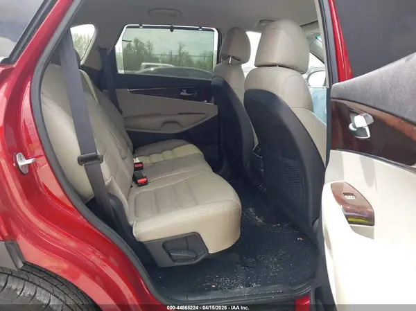 5XYPH4A17HG245180 2017 KIA SORENTO - Image 8
