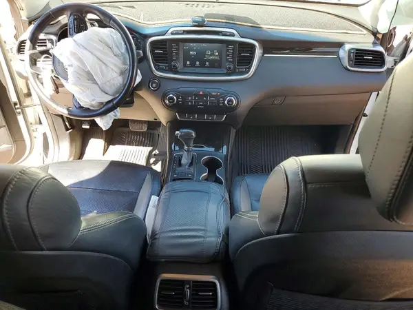 5XYPH4A17HG327099 2017 KIA SORENTO - Image 8