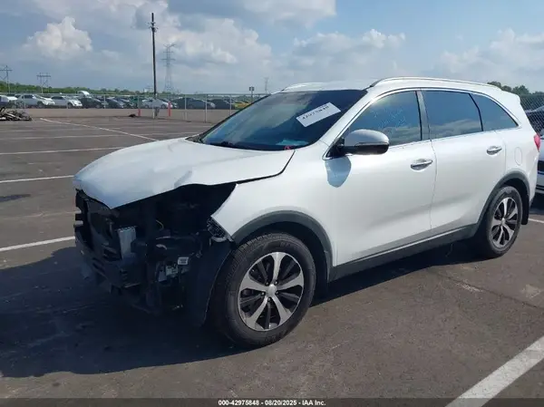 5XYPH4A18GG068380 2016 KIA SORENTO - Image 2