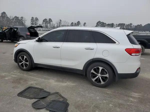 5XYPH4A18GG125810 2016 KIA SORENTO - Image 2