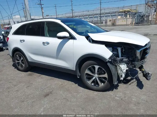 5XYPH4A18HG216335 2017 KIA SORENTO - Image 1