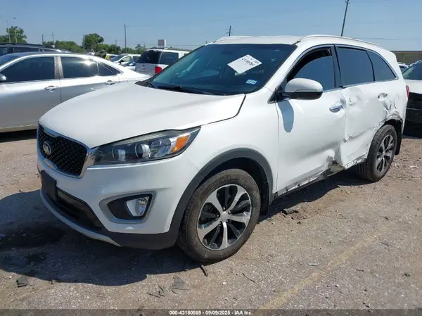 5XYPH4A18HG251554 2017 KIA SORENTO - Image 2