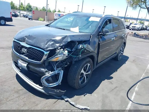 5XYPH4A18HG267253 2017 KIA SORENTO - Image 2