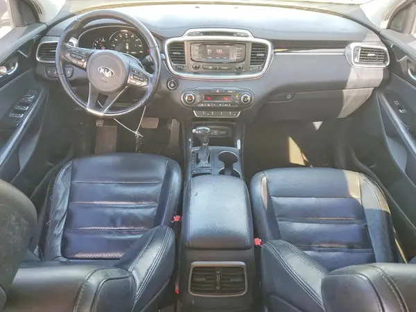 5XYPH4A19GG005319 2016 KIA SORENTO - Image 8
